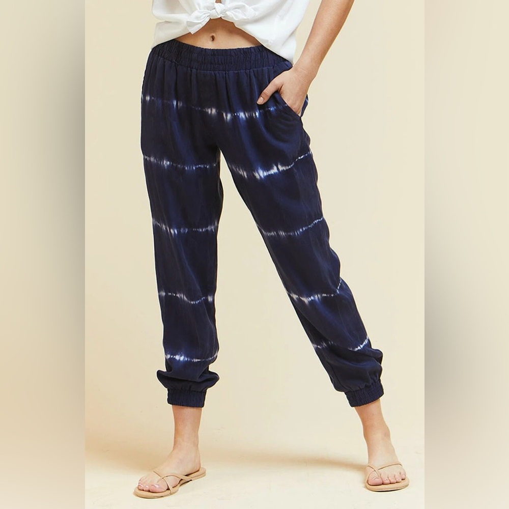 Velvet Heart Navy Tie Dye Jogger Size XS